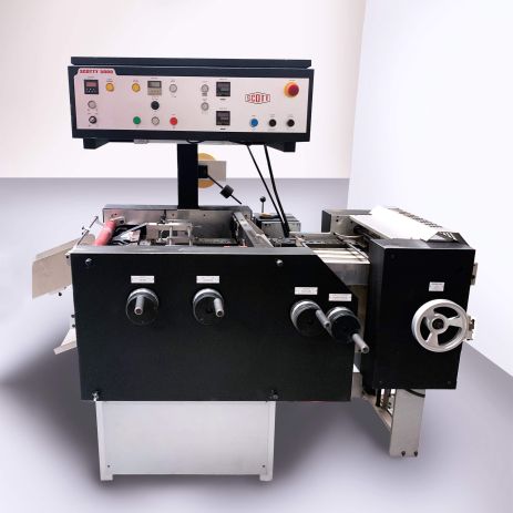 Scotty 5000 Tab-cutting Machine